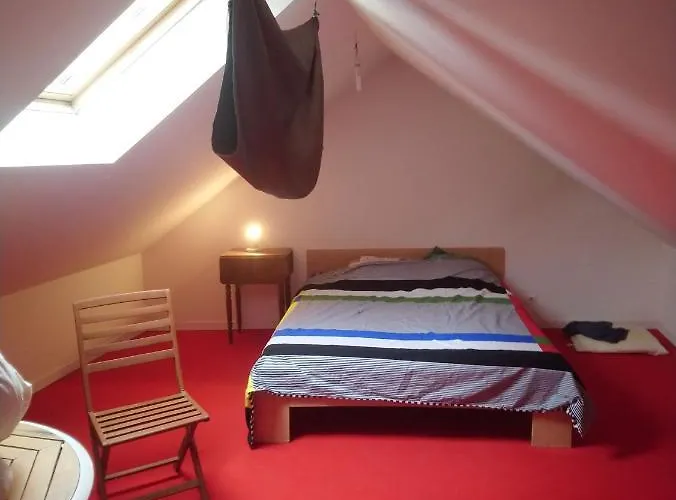 Chambre Chez L\'Habitant Rouge Maison Ancienne